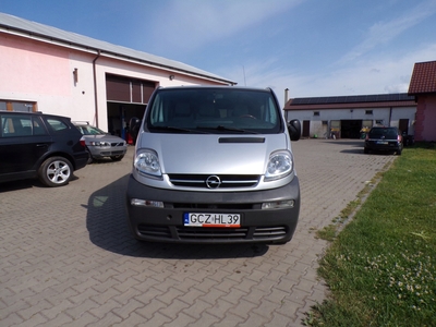 Opel Vivaro A 2003