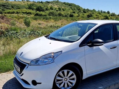 Peugeot 208 I Van 1.4 HDI 68KM 2014