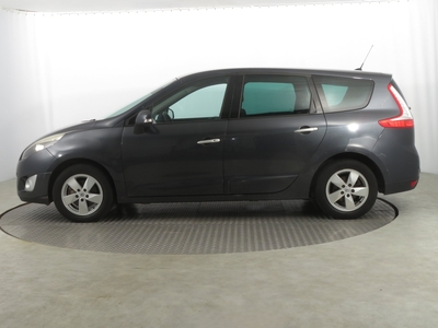 Renault Grand Scenic II Grand Scenic 2.0 16v 140KM 2011