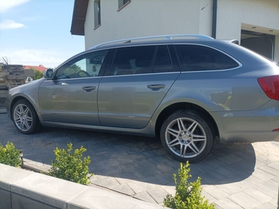 Skoda superb 170km automat łopatki