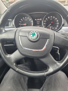 Skoda Superb II Sedan 2.0 TDI CR DPF 140KM 2013