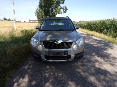 Skoda Yeti Minivan 1.2 TSI 105KM 2012