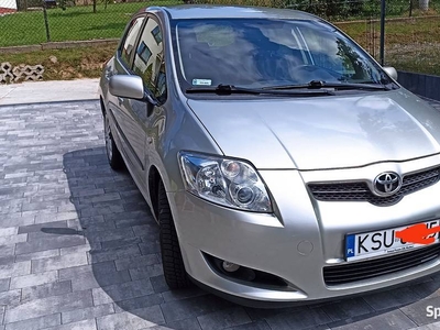 Toyota Auris 2009