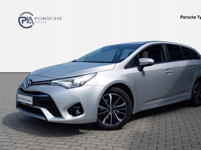 Toyota Avensis III Wagon Facelifting 2015 2.0 D-4D 143KM 2018