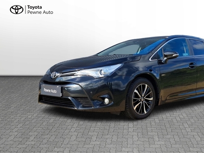 Toyota Avensis III Wagon Facelifting 2015 2.0 Valvematic 152KM 2018