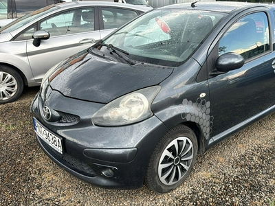 Toyota Aygo I Hatchback 3d 1.0 VVT-i 68KM 2005