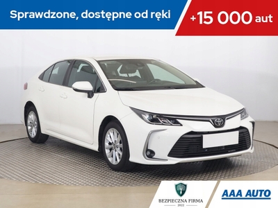 Toyota Corolla XII Sedan 1.6 Valvematic Dual VVT-i 132KM 2019