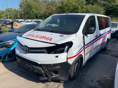 Toyota Proace II Verso Compact 1.6 D-4D 95KM 2017