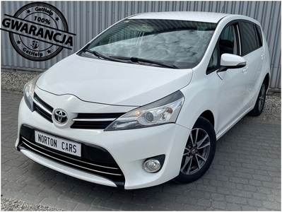 Toyota Verso Minivan Facelifting 2.0 D-4D 124KM 2013