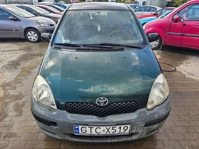 Toyota Yaris 1.0 Benzyna 2003 rok Opłaty aktualne 5-drzwiowa