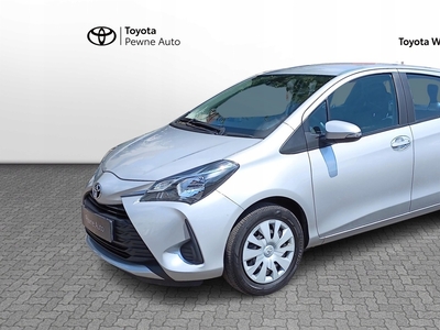 Toyota Yaris III Hatchback 5d Facelifting 2017 1.5 Dual VVT-iE 111KM 2018