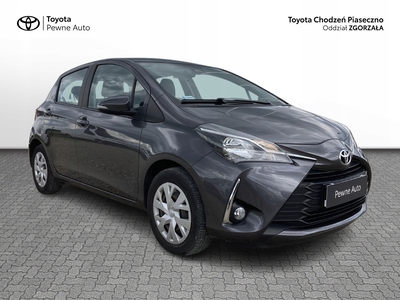 Toyota Yaris III Hatchback 5d Facelifting 2017 1.5 Dual VVT-iE 111KM 2018