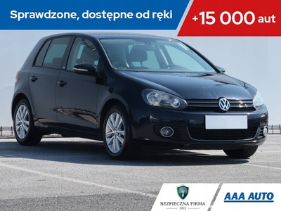 Volkswagen Golf VI Hatchback 5d 1.2 TSI 105KM 2011