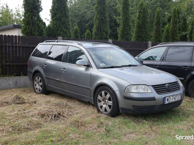 Volkswagen Passat 2004r. 1,9 Diesel 130KM Kombi Hak B5 FL (2000-2005)