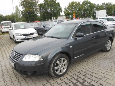 Volkswagen Passat B5 Sedan 1.6 102KM 2002