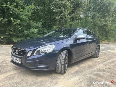 Volvo V60 2.4D5 R-Desing Automat