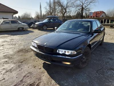 Używane BMW Seria 7 - 8 900 PLN, 300 000 km, 1996