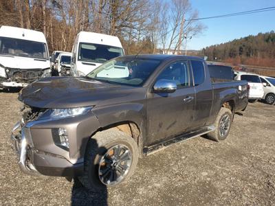 Używane Mitsubishi L200 - 66 900 PLN, 18 000 km, 2021