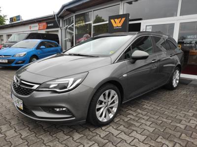 Używane Opel Astra - 64 900 PLN, 70 101 km, 2016