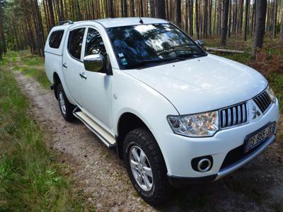 Używane Mitsubishi L200 - 97 900 PLN, 42 011 km, 2015