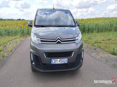 Bus Citroen Spacetourer Jumpy