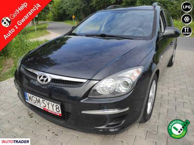 Hyundai i30 1.6 benzyna + LPG 126 KM 2009r. (Stare Budy)