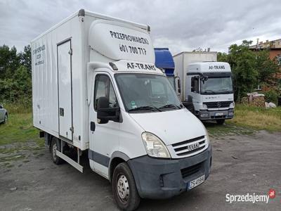 Iveco Daily Duży Kontener Meblowy