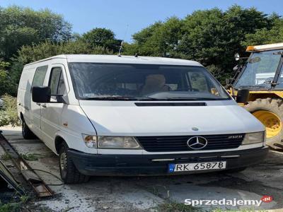 Mercedes Sprinter 212D 1999r