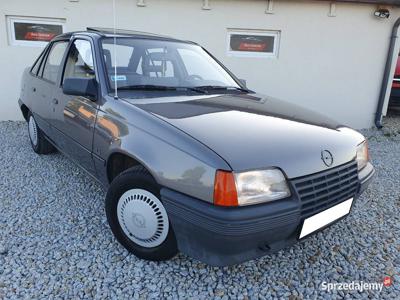 ORYGINAŁ OPEL KADETT 1.3 LS BENZYNA WYJĄTKOWY STAN 1998r