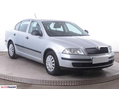 Skoda Octavia 1.6 100 KM 2012r. (Piaseczno)