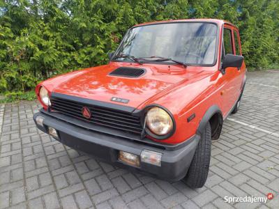 Zabytkowy Abarth Lancia A112 70 KM z 1985 roku