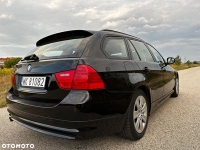 BMW Seria 3 318d