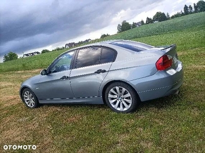 BMW Seria 3 318i