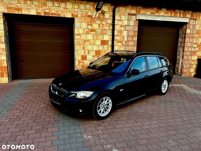 BMW Seria 3 325i Touring Edition Sport