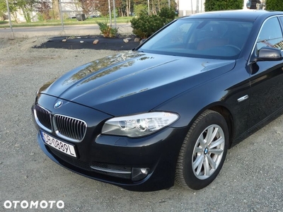 BMW Seria 5 520d Touring Luxury Line