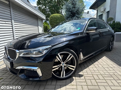 BMW Seria 7 740e iPerformance