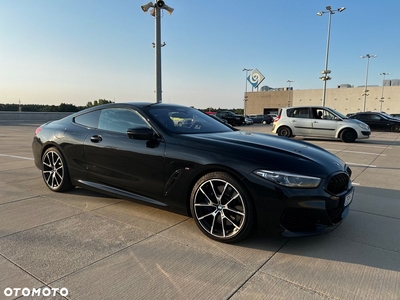 BMW Seria 8 M850i xDrive