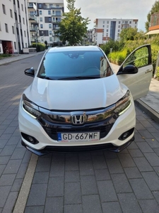 Honda HRV sport 4 letnia, na gwarancji, bez wypadkowa