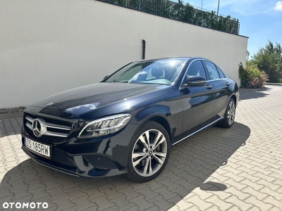 Mercedes-Benz Klasa C 300 d 4Matic 9G-TRONIC Avantgarde