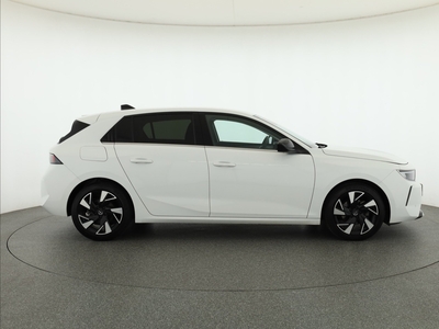 Opel Astra 2022 1.2 Turbo 43076km Hatchback