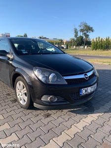 Opel Astra III GTC 1.7 CDTI Edition