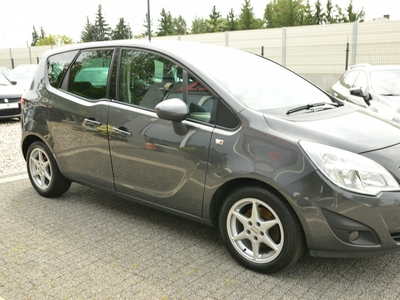 Opel Meriva B Super stan. Po opłatach