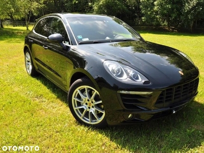 Porsche Macan S