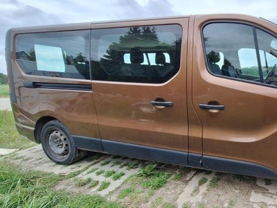 Sprzedam Opel Vivaro Tourer 1.6 CDTI L2