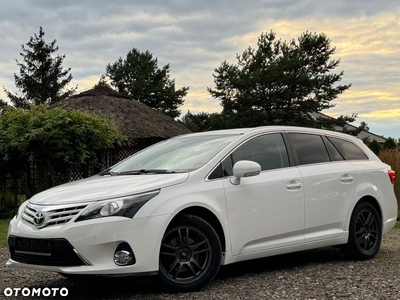 Toyota Avensis Combi 2.0 D-4D Edition