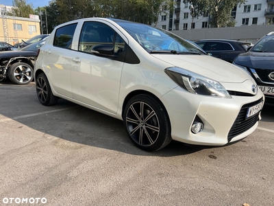 Toyota Yaris Hybrid 100 Premium