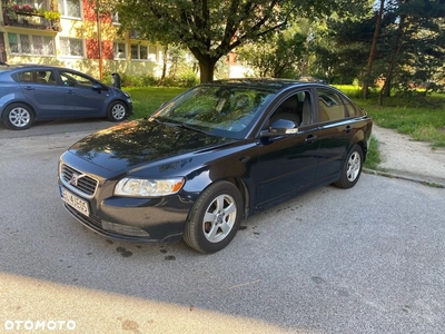 Volvo S40