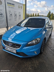 Volvo V40 D4 Drive-E R-Design Summum