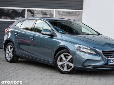 Volvo V40 T2 Momentum