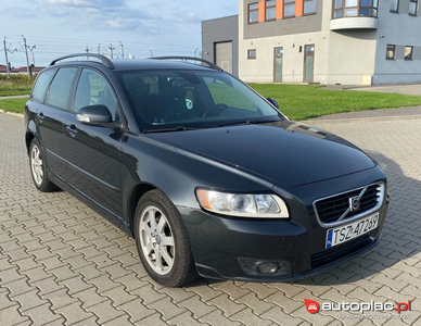 Volvo V50